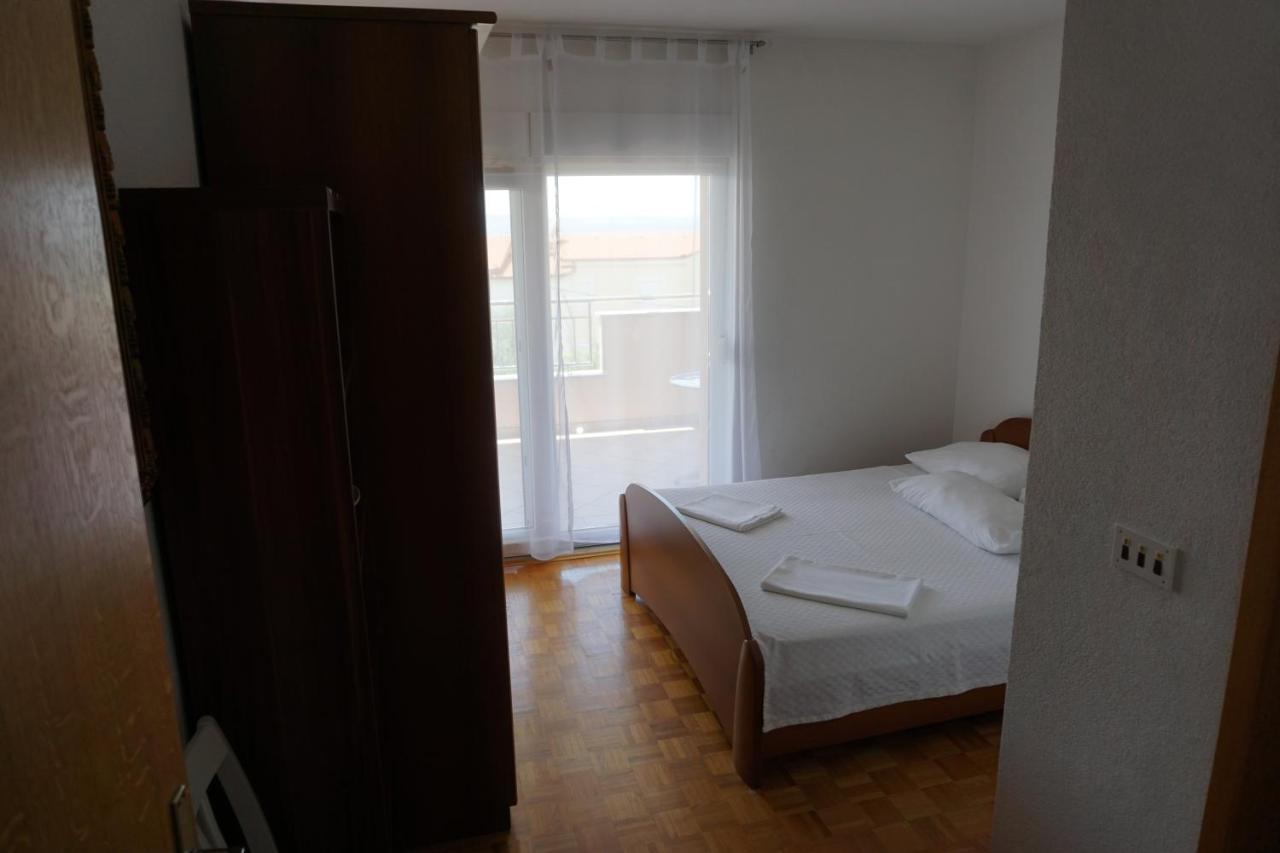 Spacious Comfort Apartment Duce Ngoại thất bức ảnh