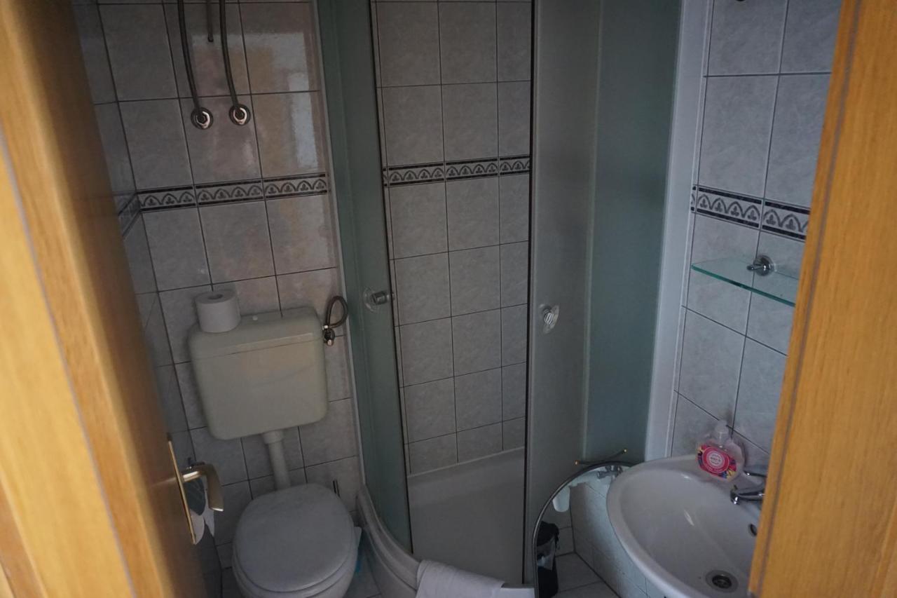 Spacious Comfort Apartment Duce Ngoại thất bức ảnh
