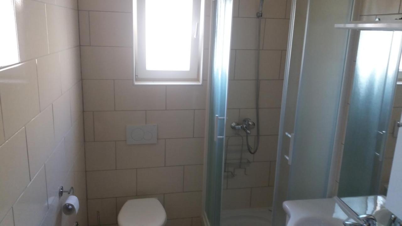 Spacious Comfort Apartment Duce Ngoại thất bức ảnh