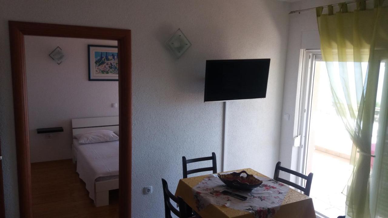Spacious Comfort Apartment Duce Ngoại thất bức ảnh